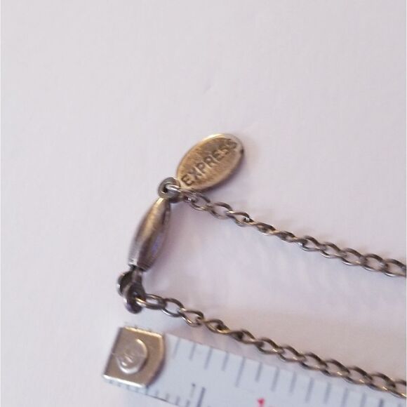 5/$25 Retro Silver funky Express Necklace - Picture 4 of 4